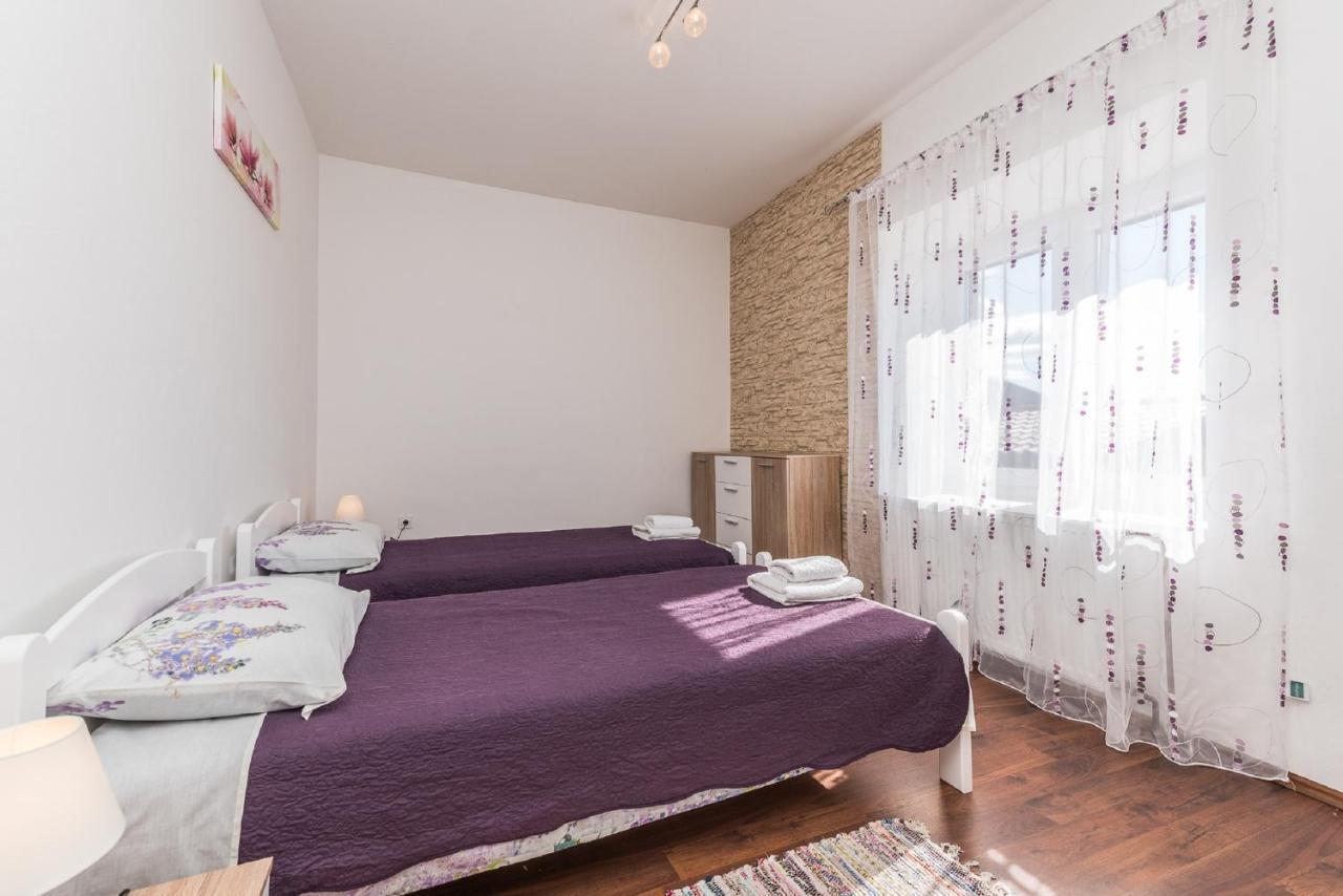 Holiday Home Tower With Private Pool, Sauna And Quads Smilcic Luaran gambar